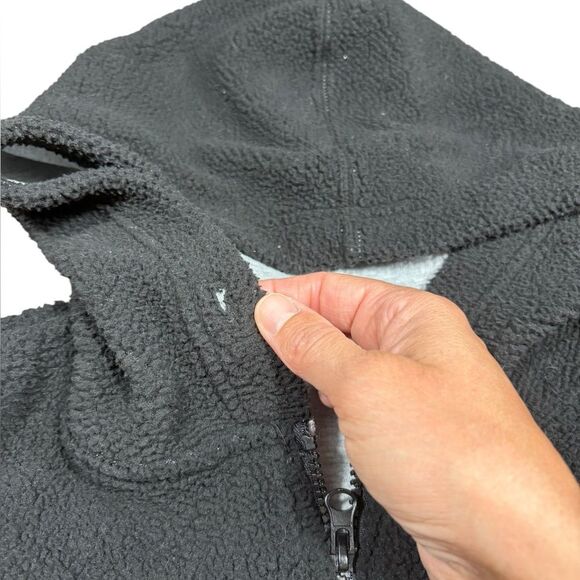 Authentic Ultra GAME Boston Celtics Embroidered  Lettering Hoodie Womens Medium - Picture 8 of 12